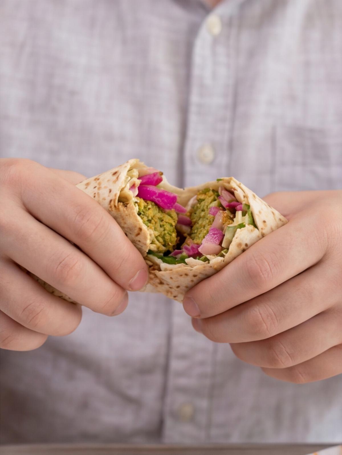FLAFEL KAM HABBAH